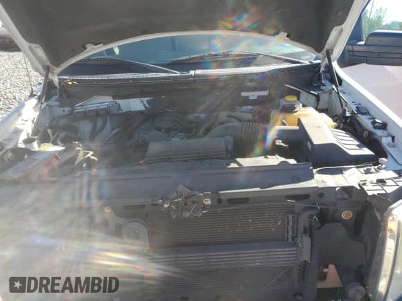 ✅ 2014 Ford F-150 XL • VIN: 1FTMF1CM1EKF33426 • Lot: 84061805. Wystawiony na Copart z przebiegiem 104 207 mil. Bezpłatny archiwum sprzedaży aukcyjnych z USA i szczegółowy raport historii pojazdu na DreamBid. Zdjęcie 11.