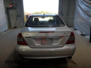 ✅ 2008 Mercedes-Benz E 350 Luxury • VIN: WDBUF87X78B239559 • Лот: 84419125. Опубликован ранее на Copart с пробегом 187 686 миль. Бесплатный доступ к архиву аукционных продаж из США и подробный отчёт об истории автомобиля на DreamBid. Изображение 6.