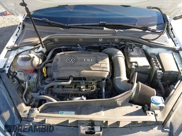 ✅ 2021 Volkswagen Golf GTI S • VIN: 3VW5T7AU7MM010693 • Lot: 43362463. Listed on IAAI with 60,560 mi. Free auction sales archive from the USA and detailed vehicle history report at DreamBid. Image 10.