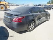 ✅ 2013 Nissan Altima SV • VIN: 1N4AL3AP0DC163959 • Lot: 43468160. Listed on IAAI with 187,000 mi. Free auction sales archive from the USA and detailed vehicle history report at DreamBid. Image 4.