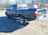 ✅ 1997 Toyota T100 DX • VIN: JT4UN22D3V0042510 • Lot: 41305455. Wystawiony na IAAI z przebiegiem 159 848 mil. Bezpłatny archiwum sprzedaży aukcyjnych z USA i szczegółowy raport historii pojazdu na DreamBid. Zdjęcie 3.