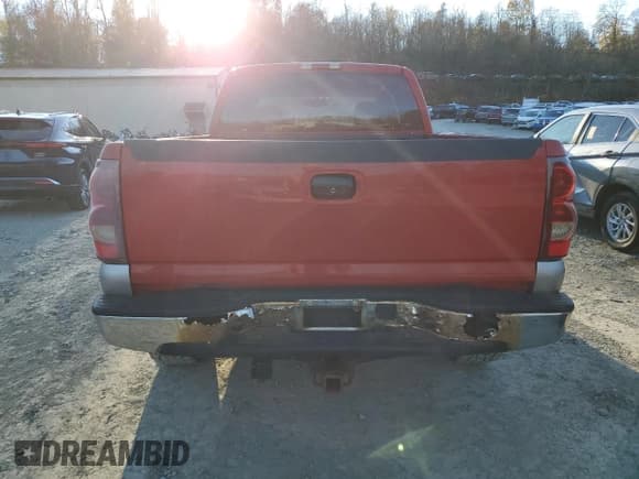✅ 2003 Chevrolet Silverado 1500 LS • VIN: 2GCEK19T931311051 • Лот: 78232324. Опубликован ранее на Copart с пробегом Не указан. Бесплатный доступ к архиву аукционных продаж из США и подробный отчёт об истории автомобиля на DreamBid. Изображение 6.