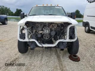 ✅ 2012 Ford F-450 XL • VIN: 1FT8W4DT8CEC80254 • Lot: 58773864. Wystawiony na Copart z przebiegiem Nie podano. Bezpłatny archiwum sprzedaży aukcyjnych z USA i szczegółowy raport historii pojazdu na DreamBid. Zdjęcie 5.