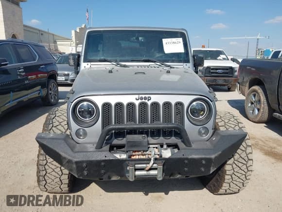 ✅ 2016 Jeep Wrangler Unlimited Sport • VIN: 1C4BJWDG9GL247638 • Lot: 43338629. Listed on IAAI with 109,628 mi. Free auction sales archive from the USA and detailed vehicle history report at DreamBid. Image 12.
