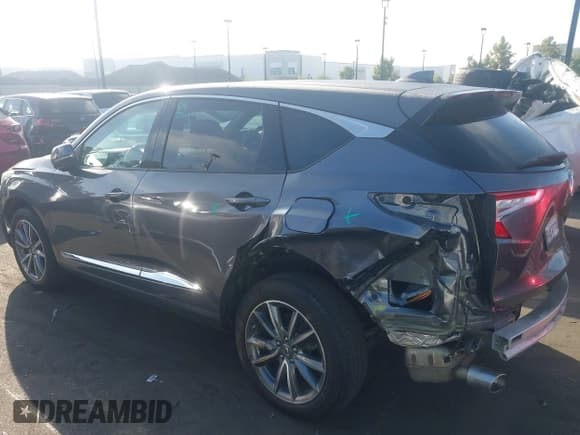 ✅ 2019 Acura RDX Technology • VIN: 5J8TC1H5XKL013464 • Lot: 43367990. Listed on IAAI with 47,233 mi. Free auction sales archive from the USA and detailed vehicle history report at DreamBid. Image 15.