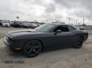 ✅ 2014 Dodge Challenger R/T Classic • VIN: 2C3CDYBT3EH242179 • Lot: 43956745. Wystawiony na Copart z przebiegiem 57 368 mil. Bezpłatny archiwum sprzedaży aukcyjnych z USA i szczegółowy raport historii pojazdu na DreamBid. Zdjęcie 1.
