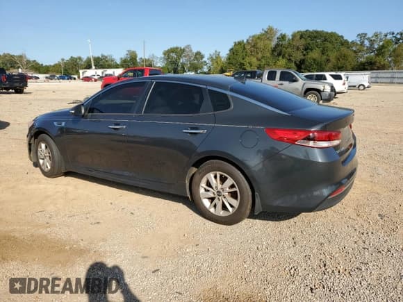 ✅ 2016 Kia Optima LX • VIN: 5XXGT4L39GG027581 • Lot: 87127025. Wystawiony na Copart z przebiegiem 220 695 mil. Bezpłatny archiwum sprzedaży aukcyjnych z USA i szczegółowy raport historii pojazdu na DreamBid. Zdjęcie 2.
