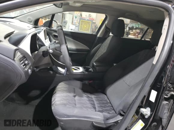 ✅ 2012 Chevrolet Volt • VIN: 1G1RA6E40CU113987 • Lot: 82292324. Wystawiony na Copart z przebiegiem 173 732 mil. Bezpłatny archiwum sprzedaży aukcyjnych z USA i szczegółowy raport historii pojazdu na DreamBid. Zdjęcie 7.