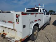 ✅ 2013 Chevrolet Silverado 2500HD • VIN: 1GB2KVCG3DZ319164 • Lot: 42796361. Wystawiony na IAAI z przebiegiem 267 872 mil. Bezpłatny archiwum sprzedaży aukcyjnych z USA i szczegółowy raport historii pojazdu na DreamBid. Zdjęcie 4.