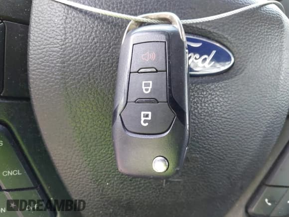 ✅ 2017 Ford F-150 XL • VIN: 1FTNF1CF5HKC07509 • Lot: 43276920. Listed on IAAI with 110,006 mi. Free auction sales archive from the USA and detailed vehicle history report at DreamBid. Image 11.