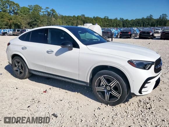 ✅ 2024 Mercedes-Benz GLC 300 • VIN: W1NKJ4HBXRF099738 • Лот: 91659815. Опубликован ранее на Copart с пробегом 9 352 миль. Бесплатный доступ к архиву аукционных продаж из США и подробный отчёт об истории автомобиля на DreamBid. Изображение 4.