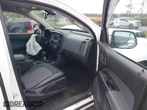 ✅ 2016 Chevrolet Colorado 4WD Z71 • VIN: 1GCHTDE36G1142331 • Lot: 43529298. Listed on IAAI with 88,228 mi. Free auction sales archive from the USA and detailed vehicle history report at DreamBid. Image 5.