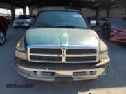 ✅ 1994 Dodge RAM • VIN: 1B7KC26C6RS530696 • Лот: 80610455. Опубликован ранее на Copart с пробегом 123 403 миль. Бесплатный доступ к архиву аукционных продаж из США и подробный отчёт об истории автомобиля на DreamBid. Изображение 5.