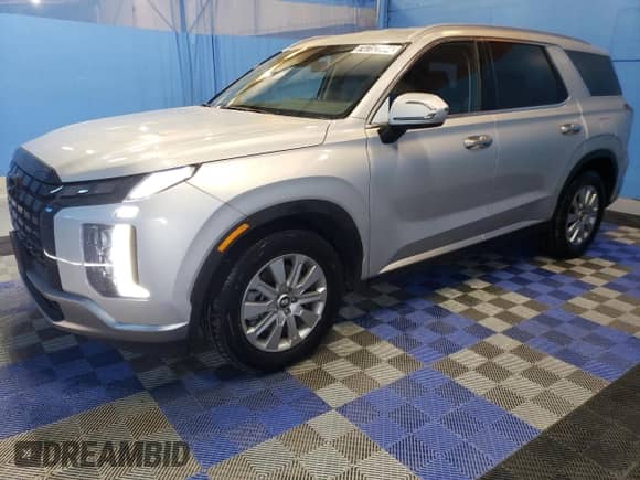 2024 Hyundai Palisade SEL с VIN KM8R24GE8RU804753, выставлен на аукционе Copart как лот 74752854 с пробегом 5 530 миль миль и Чистый • Clean title. История ставок и продаж доступна на DreamBid. Изображение 1.