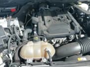 ✅ 2017 Ford Mustang EcoBoost Premium • VIN: 1FATP8UH7H5218674 • Lot: 43393857. Wystawiony na IAAI z przebiegiem 132 174 mil. Bezpłatny archiwum sprzedaży aukcyjnych z USA i szczegółowy raport historii pojazdu na DreamBid. Zdjęcie 20.