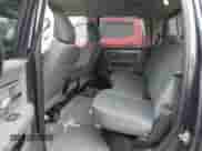 2019 Ram 1500 Big Horn z VIN 1C6RR6TT8KS730615, wystawiony jako IAAI lot #42407873 z przebiegiem 90 891 mil mil oraz . Historia ofert i sprzedaży dostępna na DreamBid. Obrazek 21.