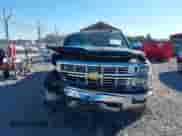 2015 Chevrolet Silverado 1500 LTZ z VIN 3GCUKSEC0FG537689, wystawiony jako IAAI lot #43118408 z przebiegiem 127 218 mil mil oraz . Historia ofert i sprzedaży dostępna na DreamBid. Obrazek 12.