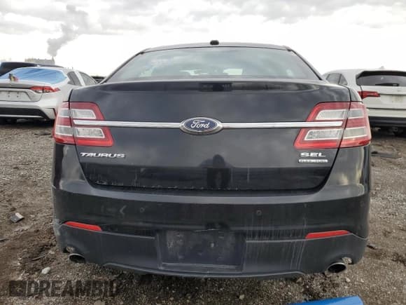 ✅ 2017 Ford Taurus SEL • VIN: 1FAHP2H86HG146187 • Lot: 50330715. Listed on Copart with 150,525 mi. Free auction sales archive from the USA and detailed vehicle history report at DreamBid. Image 6.