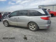 ✅ 2018 Honda Odyssey EX • VIN: 5FNRL6H54JB076065 • Lot: 50187835. Wystawiony na Copart z przebiegiem 106 246 mil. Bezpłatny archiwum sprzedaży aukcyjnych z USA i szczegółowy raport historii pojazdu na DreamBid. Zdjęcie 2.