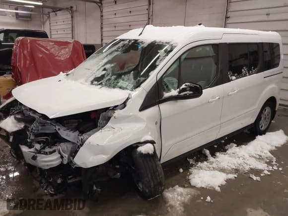 ✅ 2022 Ford Transit Connect XLT • VIN: NM0GE9F20N1523417 • Lot: 41261577. Listed on IAAI with 28,563 mi. Free auction sales archive from the USA and detailed vehicle history report at DreamBid. Image 18.