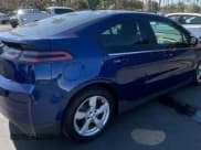✅ 2013 Chevrolet Volt • VIN: 1G1RE6E48DU148766 • Lot: 88367435. Wystawiony na Copart z przebiegiem 205 322 mil. Bezpłatny archiwum sprzedaży aukcyjnych z USA i szczegółowy raport historii pojazdu na DreamBid. Zdjęcie 4.