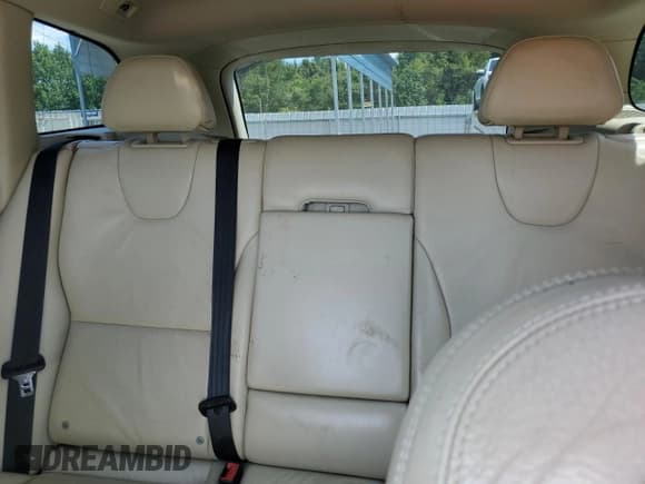 ✅ 2012 Volvo XC60 3.2L • VIN: YV4952DL0C2297396 • Лот: 69973775. Опубликован ранее на Copart с пробегом 118 719 миль. Бесплатный доступ к архиву аукционных продаж из США и подробный отчёт об истории автомобиля на DreamBid. Изображение 10.