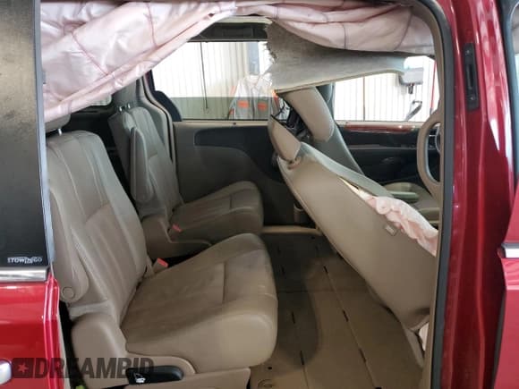 ✅ 2014 Chrysler Town & Country Touring L • VIN: 2C4RC1CG2ER201683 • Лот: 67094765. Опубликован ранее на Copart с пробегом Не указан. Бесплатный доступ к архиву аукционных продаж из США и подробный отчёт об истории автомобиля на DreamBid. Изображение 11.