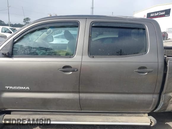 ✅ 2009 Toyota Tacoma PreRunner • VIN: 3TMKU72N19M018905 • Lot: 43744261. Listed on IAAI with 260,709 mi. Free auction sales archive from the USA and detailed vehicle history report at DreamBid. Image 14.