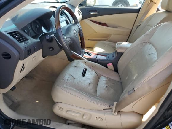 ✅ 2009 Lexus ES 330 • VIN: JTHBJ46G192330778 • Лот: 84231295. Опубликован ранее на Copart с пробегом 221 808 миль. Бесплатный доступ к архиву аукционных продаж из США и подробный отчёт об истории автомобиля на DreamBid. Изображение 7.