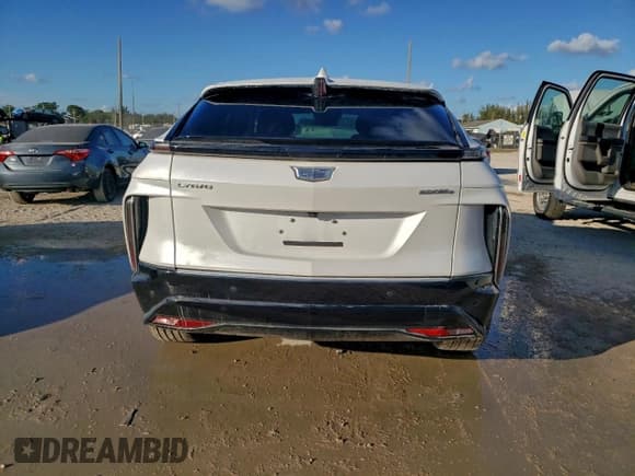 ✅ 2024 Cadillac LYRIQ Tech • VIN: 1GYKPMRL6RZ140968 • Лот: 90274075. Опубликован ранее на Copart с пробегом 12 532 миль. Бесплатный доступ к архиву аукционных продаж из США и подробный отчёт об истории автомобиля на DreamBid. Изображение 6.