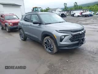 2025 Chevrolet TrailBlazer RS с VIN KL79MUSL3SB102763, выставлен на аукционе IAAI как лот 42514327 с пробегом 10 617 миль миль и . История ставок и продаж доступна на DreamBid. Изображение 1.