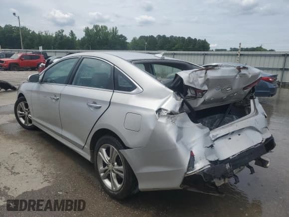 ✅ 2018 Hyundai Sonata Limited • VIN: 5NPE34AF2JH678843 • Лот: 56187945. Опубликован ранее на Copart с пробегом 129 809 миль. Бесплатный доступ к архиву аукционных продаж из США и подробный отчёт об истории автомобиля на DreamBid. Изображение 2.