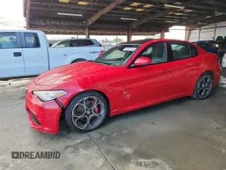 ✅ 2020 Alfa Romeo Giulia Ti • VIN: ZARFAMBN3L7639319 • Lot: 90365415. Wystawiony na Copart z przebiegiem 59 208 mil. Bezpłatny archiwum sprzedaży aukcyjnych z USA i szczegółowy raport historii pojazdu na DreamBid. Zdjęcie 1.