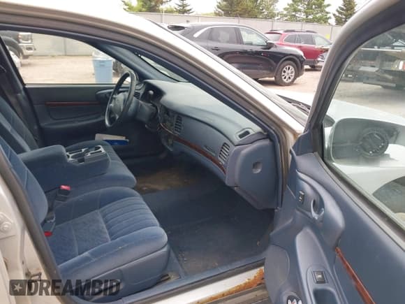 ✅ 2002 Chevrolet Impala • VIN: 2G1WF55E129215981 • Lot: 42285344. Wystawiony na IAAI z przebiegiem 99 611 mil. Bezpłatny archiwum sprzedaży aukcyjnych z USA i szczegółowy raport historii pojazdu na DreamBid. Zdjęcie 5.