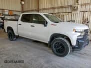 ✅ 2021 Chevrolet Silverado 1500 LT Trail Boss • VIN: 1GCPYFEL8MZ315384 • Lot: 66251155. Wystawiony na Copart z przebiegiem 110 053 mil. Bezpłatny archiwum sprzedaży aukcyjnych z USA i szczegółowy raport historii pojazdu na DreamBid. Zdjęcie 4.
