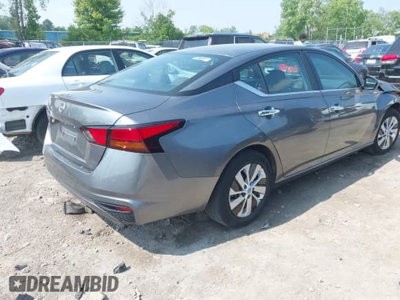 ✅ 2023 Nissan Altima S • VIN: 1N4BL4BV6PN387947 • Lot: 42416338. Listed on IAAI with 113,905 mi. Free auction sales archive from the USA and detailed vehicle history report at DreamBid. Image 4.