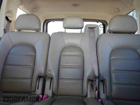 ✅ 2003 Ford Explorer XLT • VIN: 1FMZU73W53UC30937 • Lot: 42421025. Listed on Copart with 118,506 mi. Free auction sales archive from the USA and detailed vehicle history report at DreamBid. Image 10.