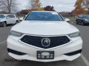 ✅ 2018 Acura TLX Technology • VIN: 19UUB3F56JA006284 • Lot: 43542644. Listed on IAAI with 70,404 mi. Free auction sales archive from the USA and detailed vehicle history report at DreamBid. Image 12.