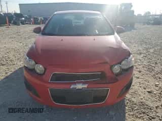 2013 Chevrolet Sonic LT с VIN 1G1JC5SH4D4188704, выставлен на аукционе Copart как лот 71745554 с пробегом 137 527 миль миль и Чистый • Clean title. История ставок и продаж доступна на DreamBid. Изображение 5.