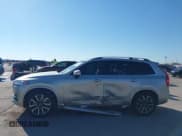 ✅ 2018 Volvo XC90 Momentum • VIN: YV4A22PK4J1322389 • Lot: 43392930. Listed on IAAI with 148,297 mi. Free auction sales archive from the USA and detailed vehicle history report at DreamBid. Image 15.