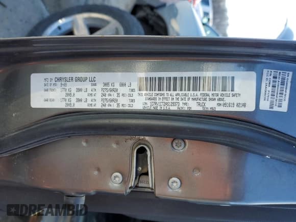 ✅ 2010 Dodge 1500 SLT • VIN: 1D7RV1CT2AS129373 • Lot: 87654915. Wystawiony na Copart z przebiegiem 278 390 mil. Bezpłatny archiwum sprzedaży aukcyjnych z USA i szczegółowy raport historii pojazdu na DreamBid. Zdjęcie 12.