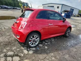 ✅ 2015 FIAT 500 Sport • VIN: 3C3CFFBR5FT534492 • Лот: 71276535. Опубликован ранее на Copart с пробегом 94 526 миль. Бесплатный доступ к архиву аукционных продаж из США и подробный отчёт об истории автомобиля на DreamBid. Изображение 3.