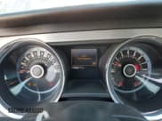 ✅ 2013 Ford Mustang Premium • VIN: 1ZVBP8EM7D5249173 • Лот: 80650365. Опубликован ранее на Copart с пробегом 175 887 миль. Бесплатный доступ к архиву аукционных продаж из США и подробный отчёт об истории автомобиля на DreamBid. Изображение 9.