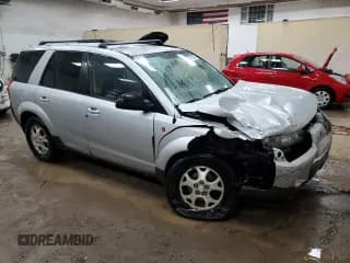 ✅ 2004 Saturn VUE V6 • VIN: 5GZCZ534X4S879501 • Lot: 87015574. Wystawiony na Copart z przebiegiem 173 426 mil. Bezpłatny archiwum sprzedaży aukcyjnych z USA i szczegółowy raport historii pojazdu na DreamBid. Zdjęcie 4.