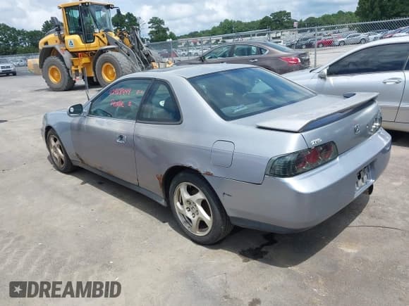 ✅ 2000 Honda Prelude • VIN: JHMBB6242YC006235 • Лот: 42968449. Опубликован ранее на IAAI с пробегом 185 442 миль. Бесплатный доступ к архиву аукционных продаж из США и подробный отчёт об истории автомобиля на DreamBid. Изображение 3.