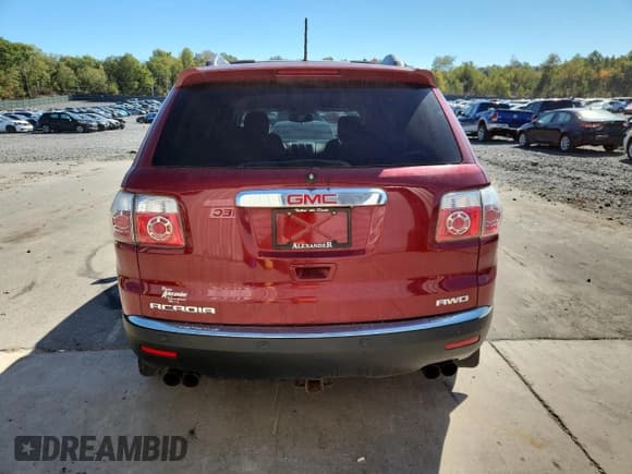 ✅ 2010 GMC Acadia SLE • VIN: 1GKLVLED1AJ169410 • Lot: 84943725. Wystawiony na Copart z przebiegiem 106 588 mil. Bezpłatny archiwum sprzedaży aukcyjnych z USA i szczegółowy raport historii pojazdu na DreamBid. Zdjęcie 6.