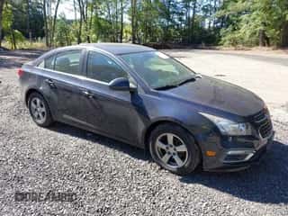 2016 Chevrolet Cruze LT с VIN 1G1PE5SB6G7182213, выставлен на аукционе IAAI как лот 43401511 с пробегом 136 391 миль миль и . История ставок и продаж доступна на DreamBid. Изображение 1.