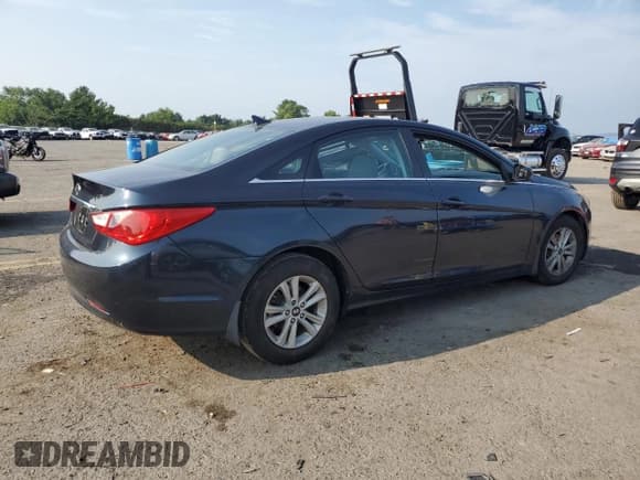✅ 2011 Hyundai Sonata GLS • VIN: 5NPEB4AC5BH104585 • Lot: 65748354. Listed on Copart with Not provided. Free auction sales archive from the USA and detailed vehicle history report at DreamBid. Image 3.