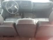 ✅ 2002 GMC Sierra 1500 SLE • VIN: 1GTEC19V22E206525 • Lot: 45878485. Listed on Copart with 198,532 mi. Free auction sales archive from the USA and detailed vehicle history report at DreamBid. Image 8.