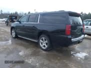 ✅ 2015 Chevrolet Suburban LTZ • VIN: 1GNSKKKC4FR233395 • Лот: 43828802. Опубликован ранее на IAAI с пробегом 188 520 миль. Бесплатный доступ к архиву аукционных продаж из США и подробный отчёт об истории автомобиля на DreamBid. Изображение 3.